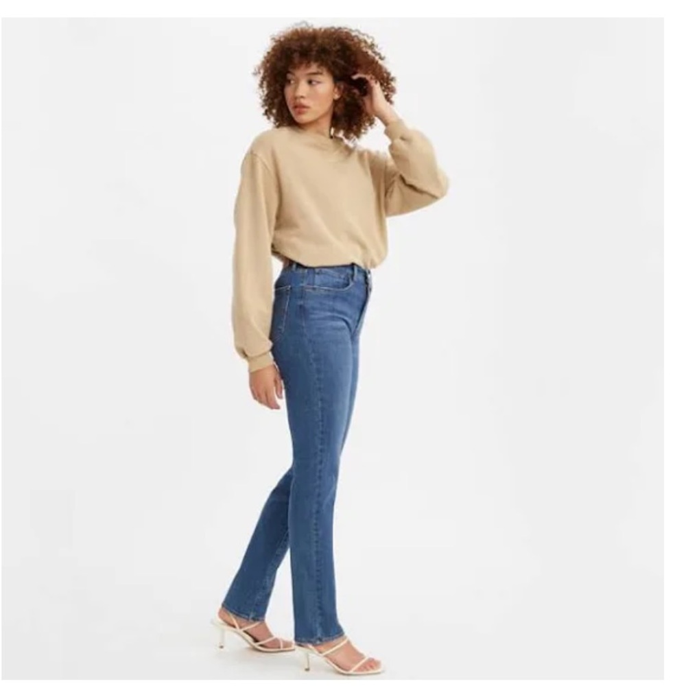 Levi’s | 724 High-rise Straight Leg Jeans 27x32 - Picture 4 of 12